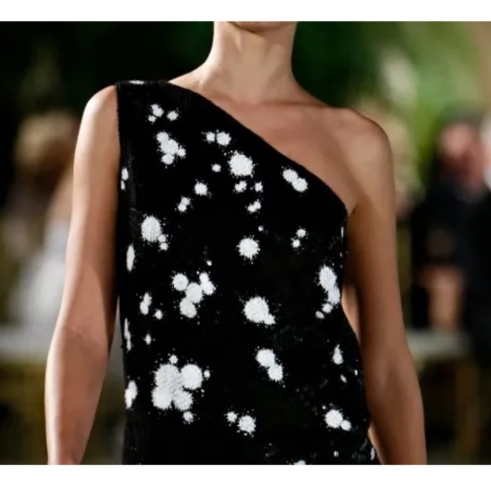 Michael Kors - Black Abstract Sequin One Shoulder Dress - size 8 - Picture 4 of 15
